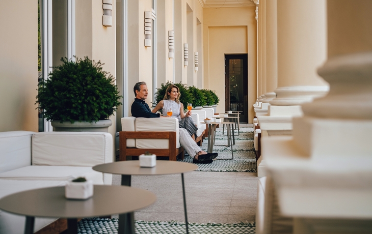 Terrasse-Lobby